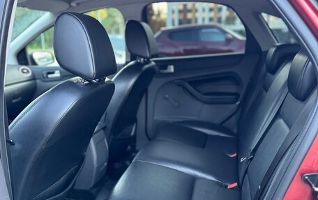 Ford Focus II рестайлинг, 2005 год, 680 000 рублей, 17 фотография
