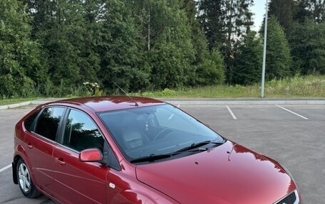 Ford Focus II рестайлинг, 2005 год, 680 000 рублей, 31 фотография