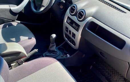Renault Logan I, 2013 год, 600 000 рублей, 4 фотография