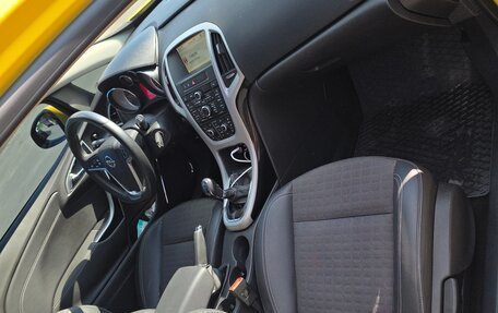 Opel Astra J, 2012 год, 1 150 000 рублей, 10 фотография