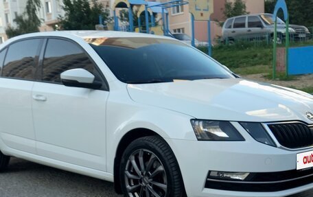 Skoda Octavia, 2017 год, 1 450 000 рублей, 3 фотография