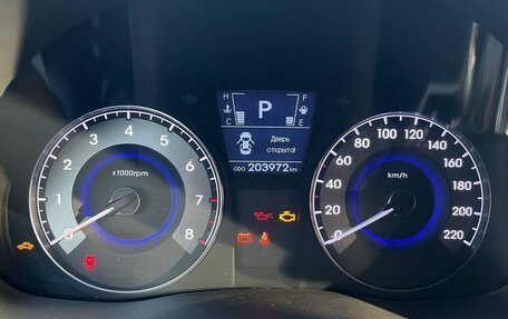 Hyundai Solaris II рестайлинг, 2012 год, 850 000 рублей, 15 фотография