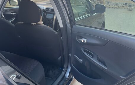 Toyota Corolla, 2011 год, 990 000 рублей, 4 фотография