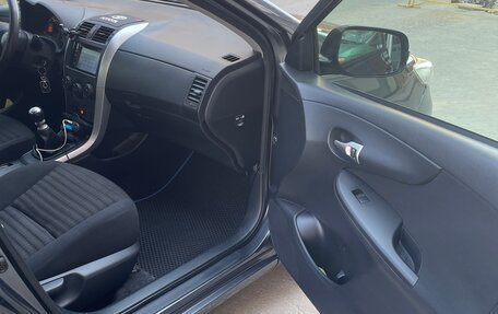Toyota Corolla, 2011 год, 990 000 рублей, 5 фотография
