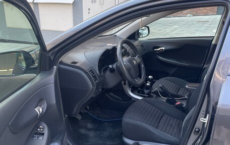 Toyota Corolla, 2011 год, 990 000 рублей, 14 фотография