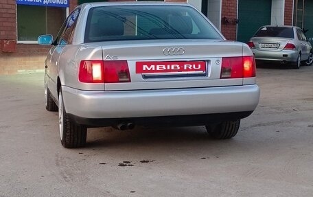 Audi A6, 1994 год, 300 000 рублей, 3 фотография