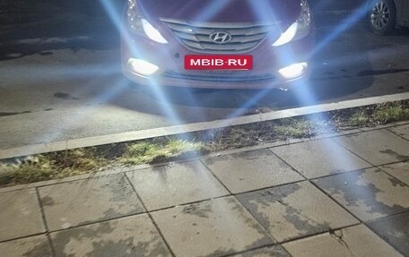 Hyundai Sonata VI, 2012 год, 1 000 000 рублей, 10 фотография