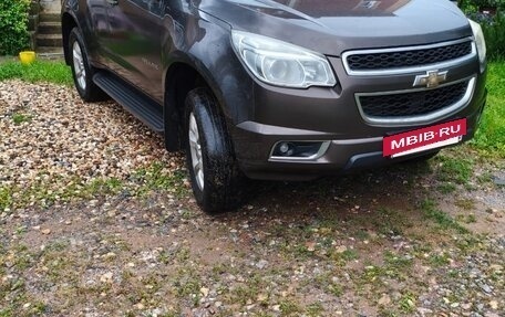 Chevrolet TrailBlazer II, 2013 год, 1 390 000 рублей, 2 фотография