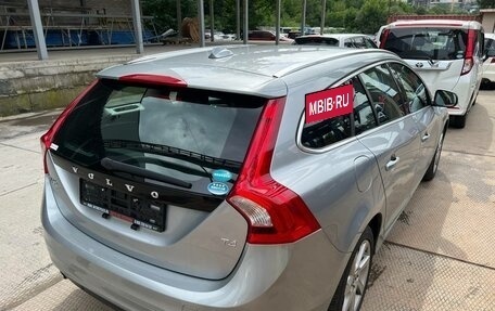 Volvo V60 I, 2014 год, 1 550 000 рублей, 6 фотография