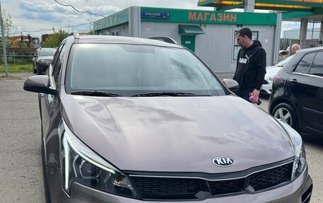 KIA Rio IV, 2021 год, 1 850 000 рублей, 2 фотография