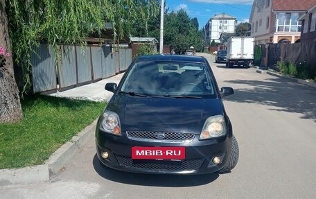 Ford Fiesta, 2007 год, 450 000 рублей, 2 фотография