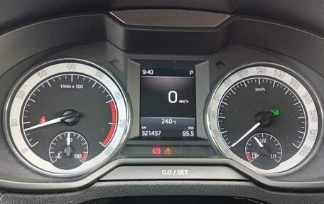 Skoda Octavia, 2015 год, 700 000 рублей, 16 фотография