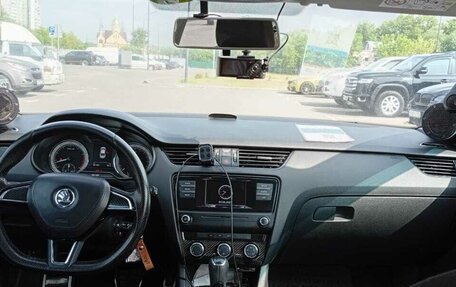 Skoda Octavia, 2015 год, 700 000 рублей, 13 фотография