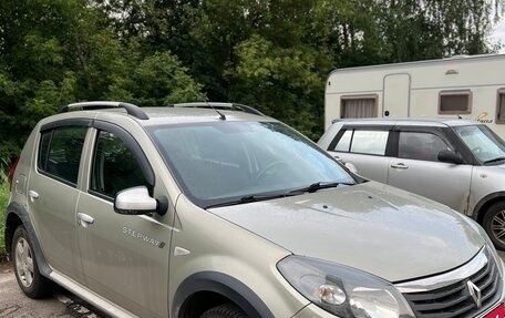 Renault Sandero I, 2014 год, 960 000 рублей, 1 фотография