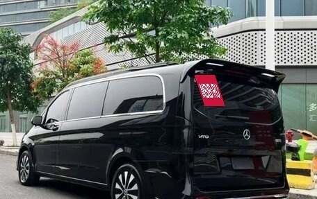 Mercedes-Benz Vito, 2024 год, 5 915 000 рублей, 3 фотография