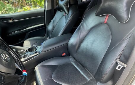 Toyota Camry, 2020 год, 3 250 000 рублей, 13 фотография