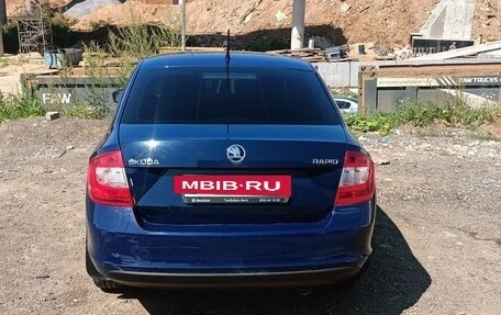 Skoda Rapid I, 2015 год, 800 000 рублей, 3 фотография