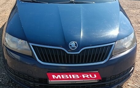 Skoda Rapid I, 2015 год, 800 000 рублей, 2 фотография