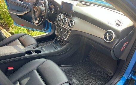 Mercedes-Benz GLA, 2015 год, 2 000 000 рублей, 14 фотография