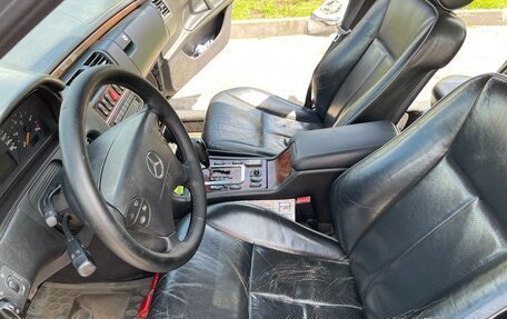 Mercedes-Benz E-Класс, 2001 год, 285 000 рублей, 8 фотография