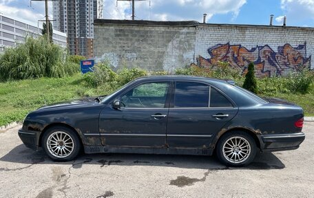 Mercedes-Benz E-Класс, 2001 год, 285 000 рублей, 20 фотография