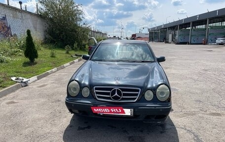 Mercedes-Benz E-Класс, 2001 год, 285 000 рублей, 22 фотография