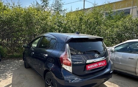 Toyota Aqua I, 2016 год, 1 100 000 рублей, 2 фотография