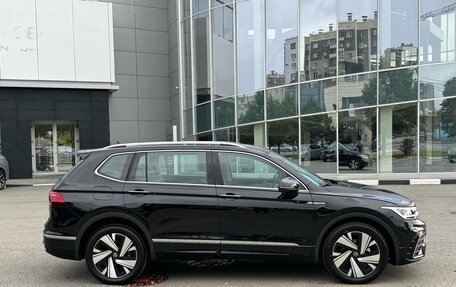 Volkswagen Tiguan II, 2023 год, 4 499 000 рублей, 5 фотография