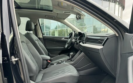 Volkswagen Tiguan II, 2023 год, 4 499 000 рублей, 10 фотография