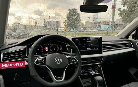 Volkswagen Tiguan II, 2023 год, 4 499 000 рублей, 12 фотография