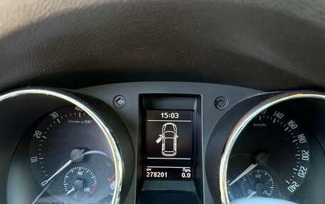 Skoda Yeti I рестайлинг, 2014 год, 1 000 000 рублей, 13 фотография