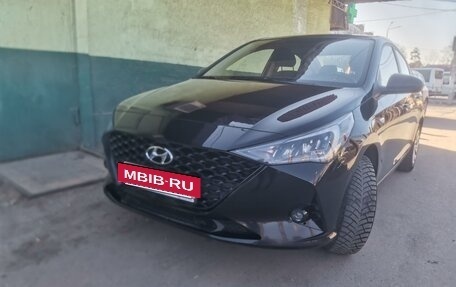 Hyundai Solaris II рестайлинг, 2021 год, 1 365 000 рублей, 6 фотография