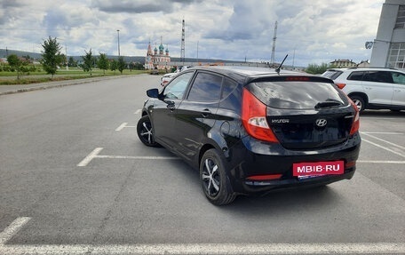 Hyundai Solaris II рестайлинг, 2014 год, 820 000 рублей, 4 фотография