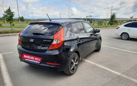 Hyundai Solaris II рестайлинг, 2014 год, 820 000 рублей, 3 фотография