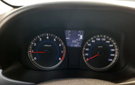 Hyundai Solaris II рестайлинг, 2014 год, 820 000 рублей, 16 фотография