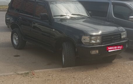 Toyota Land Cruiser 80 рестайлинг, 1997 год, 715 000 рублей, 2 фотография