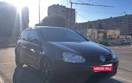 Volkswagen Golf V, 2005 год, 455 000 рублей, 2 фотография