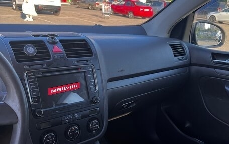 Volkswagen Golf V, 2005 год, 455 000 рублей, 16 фотография