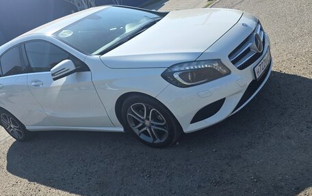 Mercedes-Benz A-Класс, 2013 год, 1 400 000 рублей, 2 фотография