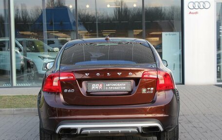 Volvo S60 Cross Country, 2015 год, 1 695 000 рублей, 6 фотография