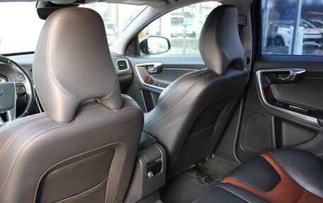 Volvo S60 Cross Country, 2015 год, 1 695 000 рублей, 34 фотография