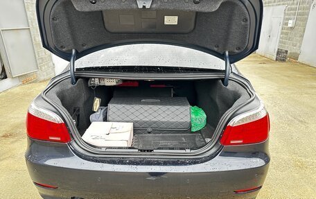 BMW 5 серия, 2008 год, 1 350 000 рублей, 19 фотография