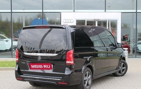 Mercedes-Benz V-Класс, 2019 год, 4 990 000 рублей, 5 фотография