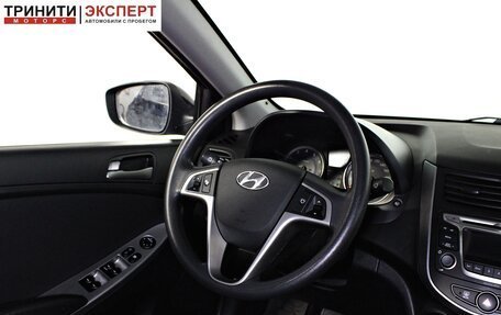 Hyundai Solaris II рестайлинг, 2015 год, 1 077 000 рублей, 11 фотография