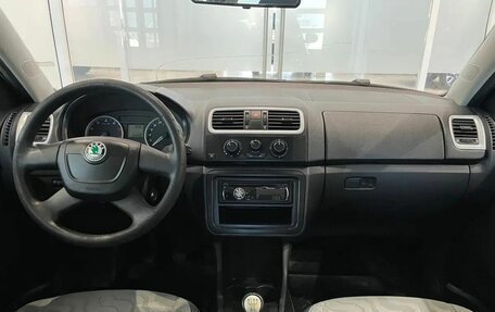 Skoda Fabia II, 2009 год, 399 000 рублей, 5 фотография