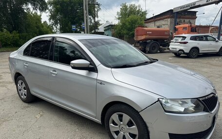 Skoda Rapid I, 2018 год, 420 000 рублей, 4 фотография
