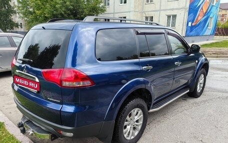 Mitsubishi Pajero Sport II рестайлинг, 2014 год, 2 100 000 рублей, 5 фотография