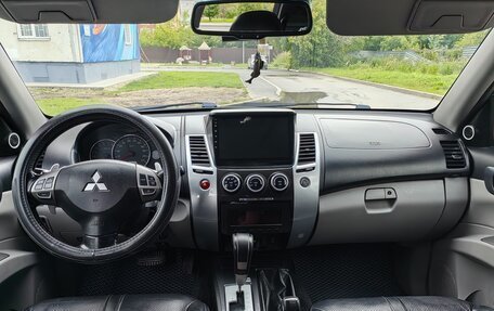 Mitsubishi Pajero Sport II рестайлинг, 2014 год, 2 100 000 рублей, 19 фотография