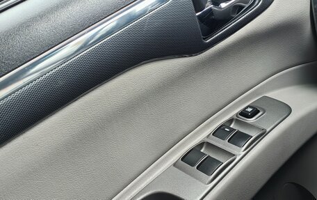 Mitsubishi Pajero Sport II рестайлинг, 2014 год, 2 100 000 рублей, 17 фотография