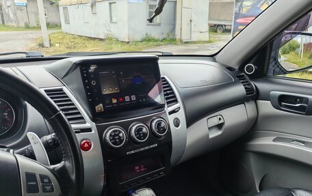 Mitsubishi Pajero Sport II рестайлинг, 2014 год, 2 100 000 рублей, 25 фотография
